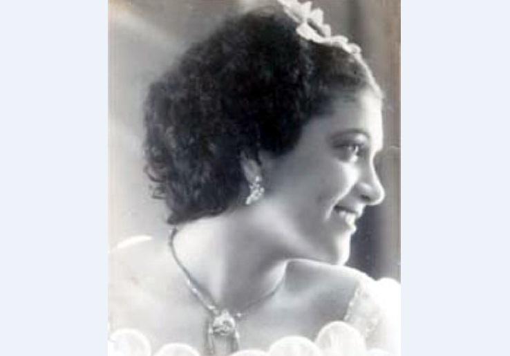 Amira Mouthón Barrios, la primera reina de las Fiestas de la Independencia, en 1937.